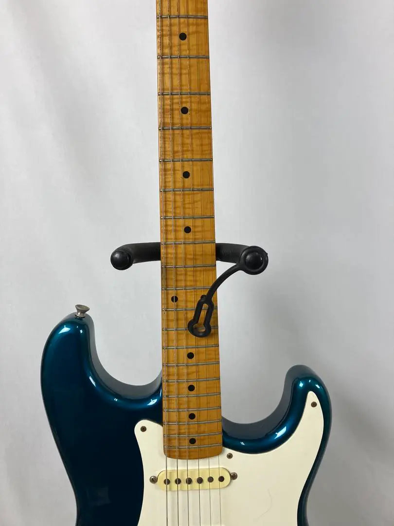 □ Fender STRATOCASTER Azul Metálico Fabricada en 1994