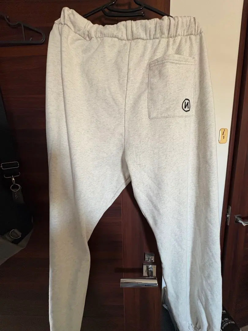 9090 White Pink Sweatpants