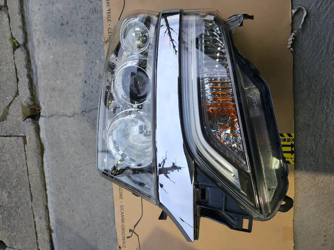 N-BOX Custom JF1 Headlight