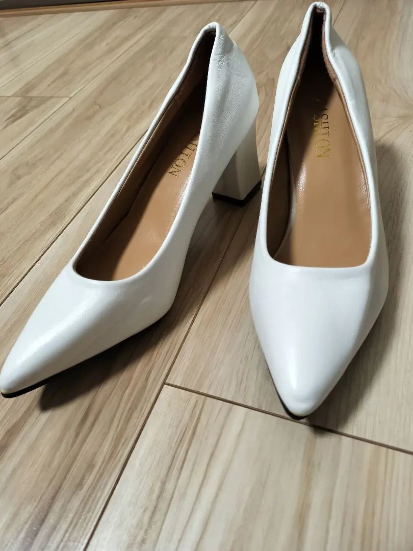 ◆Pumps◆High heels◆White◆◆Size: 38 (24cm)