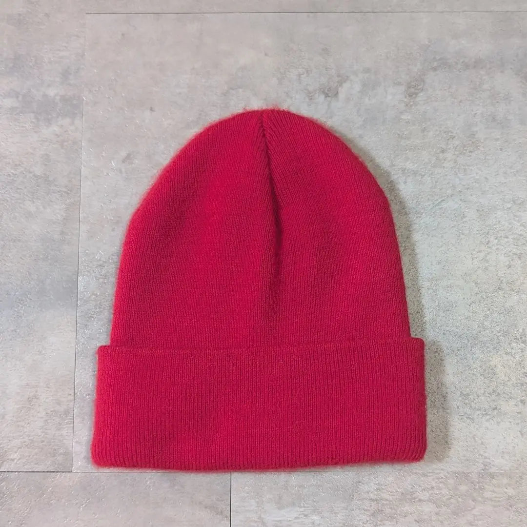 Starter red knit hat logo embroidery