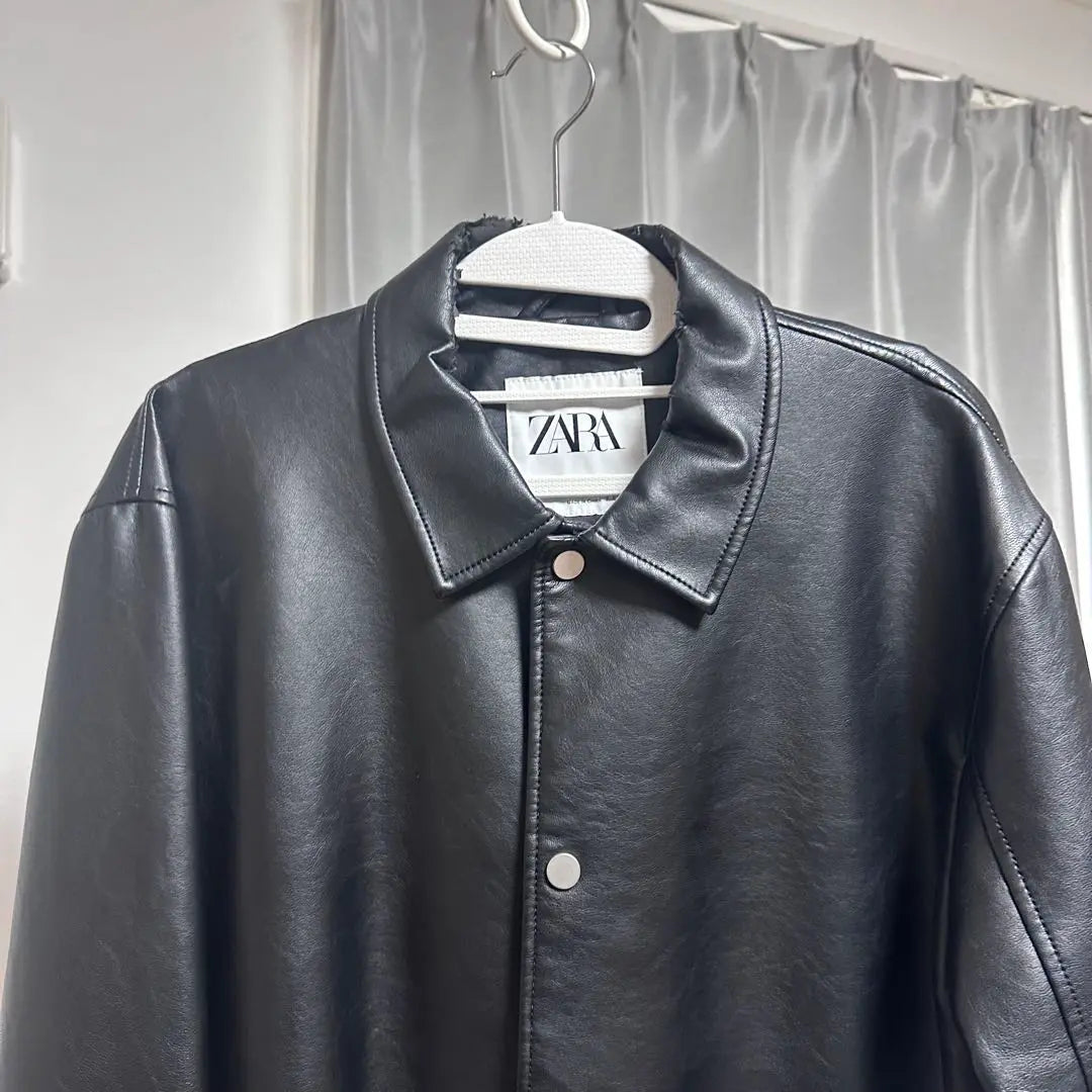 [ZARA] Chaqueta de piel para hombre ZARA