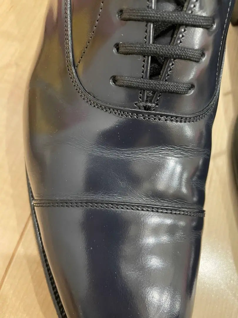 Church’s navy leather shoes (Polished binder)