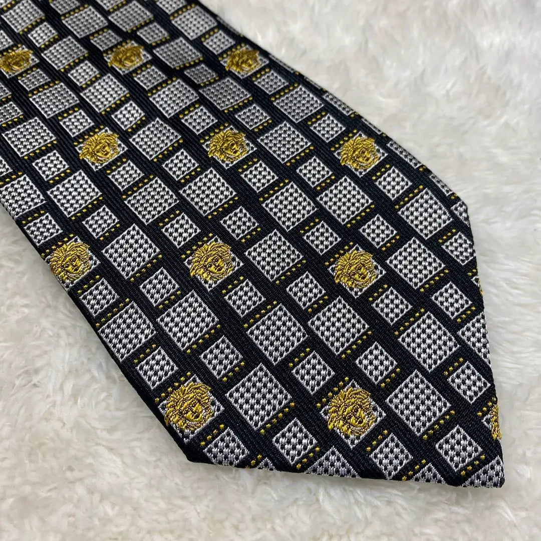 ✨Luxury✨ GIANNI VERSACE Corbata Medusa | ✨高級感✨ GIANNI VERSACE ネクタイ メデューサ