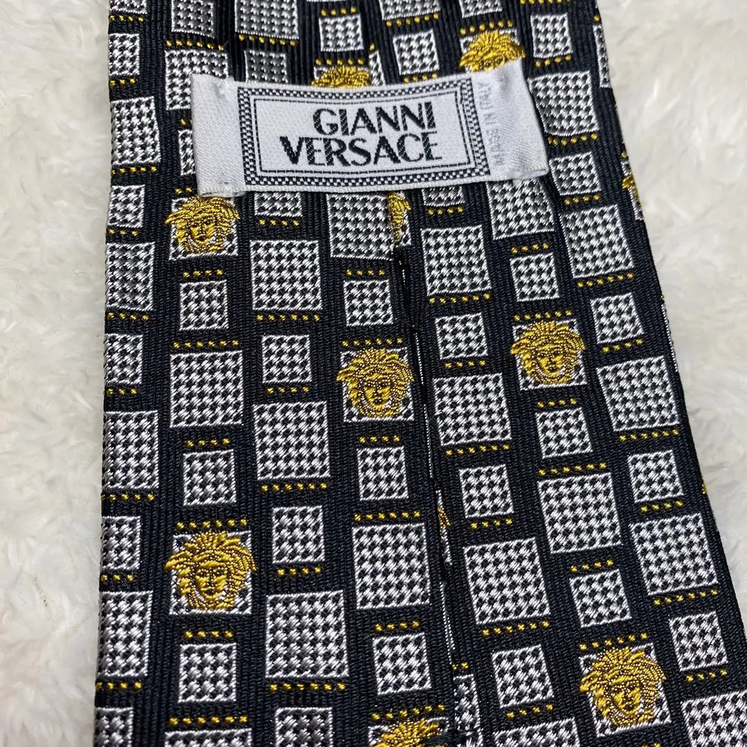 ✨Luxury✨ GIANNI VERSACE Corbata Medusa | ✨高級感✨ GIANNI VERSACE ネクタイ メデューサ