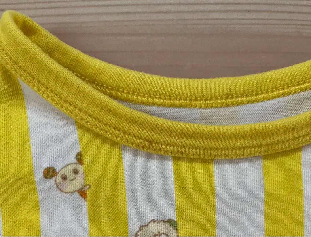 UNIQLO kids pajamas (90cm)