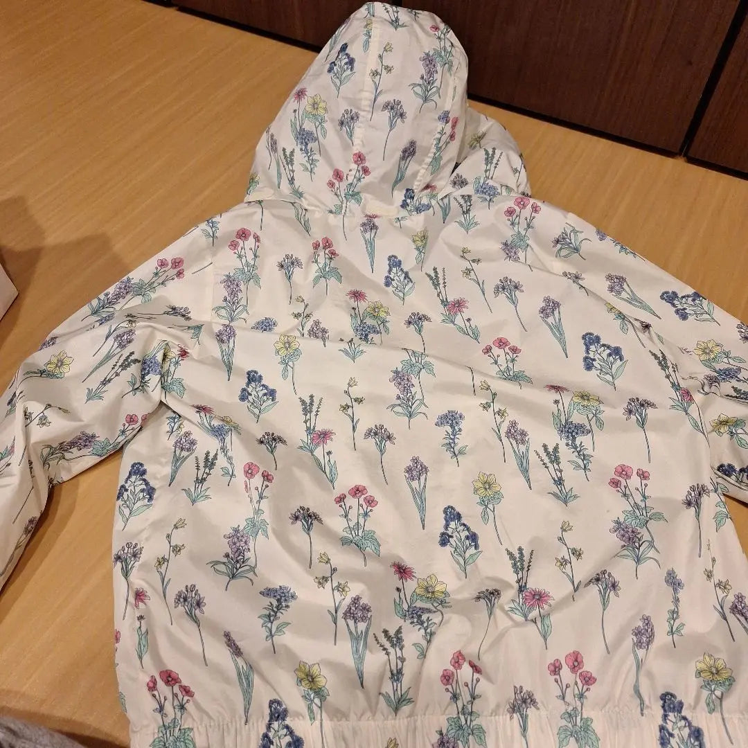 [Price reduction] Girls' 160GAP windbreaker