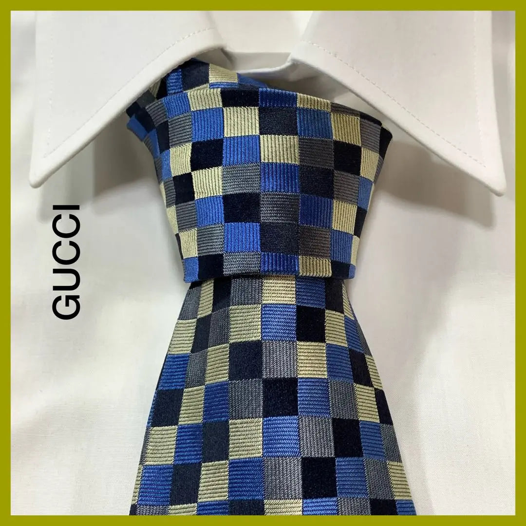 GUCCI Check Jacquard Silk Tie Made in Italy