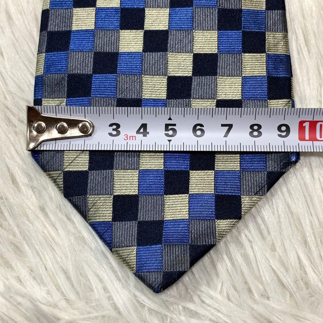 GUCCI Check Jacquard Silk Tie Made in Italy