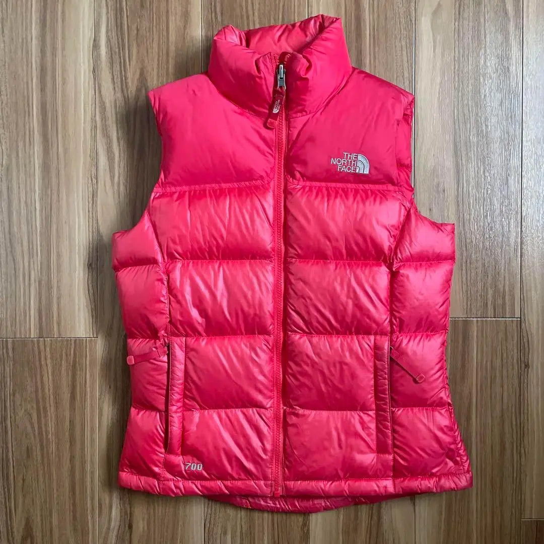 M North Face Women's 700 Fill Red Red Nuptsy Down Vest Jacket NOR