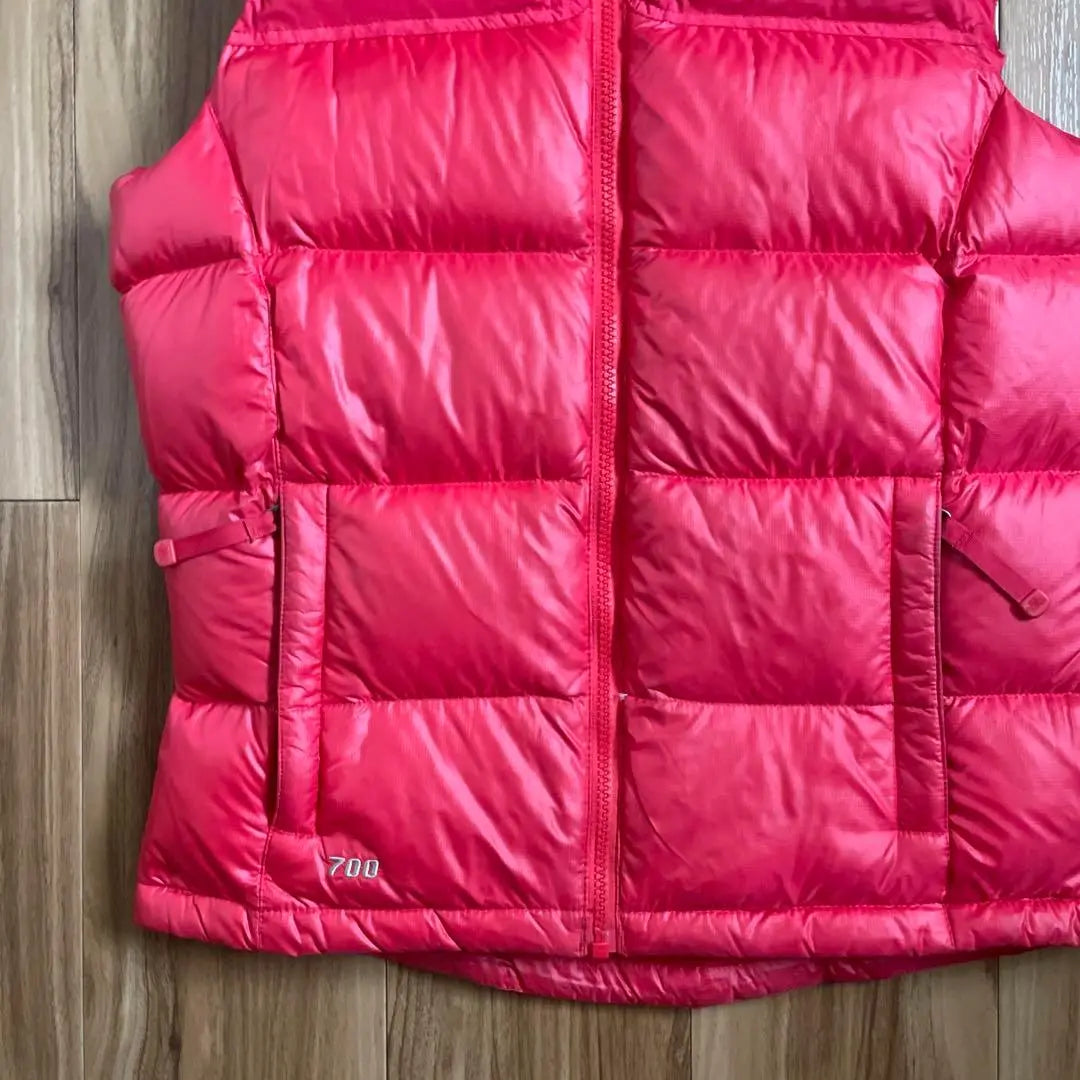 M North Face Women's 700 Fill Red Red Nuptsy Down Vest Jacket NOR