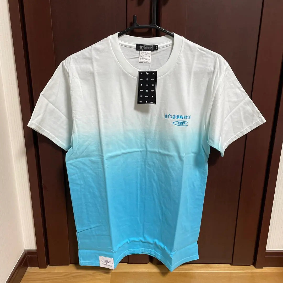 DEEP Short Sleeve T-shirt