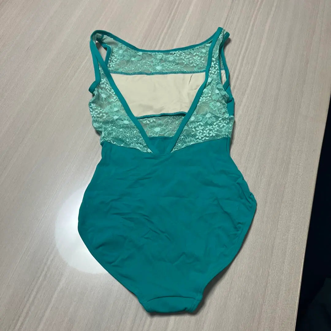 Malla de encaje color verde esmeralda Chacott talla S permanente modelo Mei