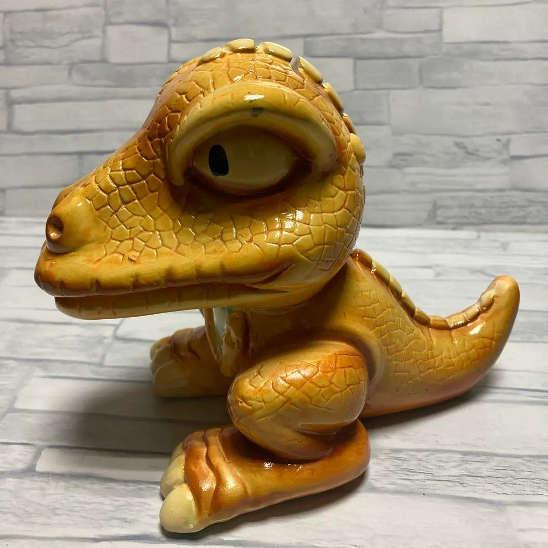 Ganador del sorteo de dinosaurios de GON No a la venta Huchas de cerámica Extremadamente raras en ese momento