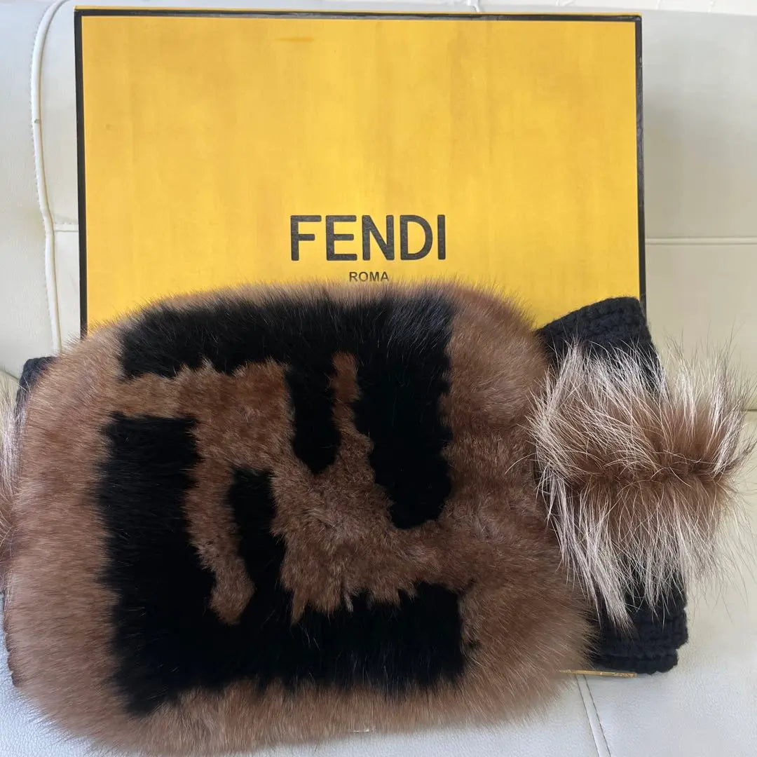 FENDI Fur Muffler Fox Fur & Wool