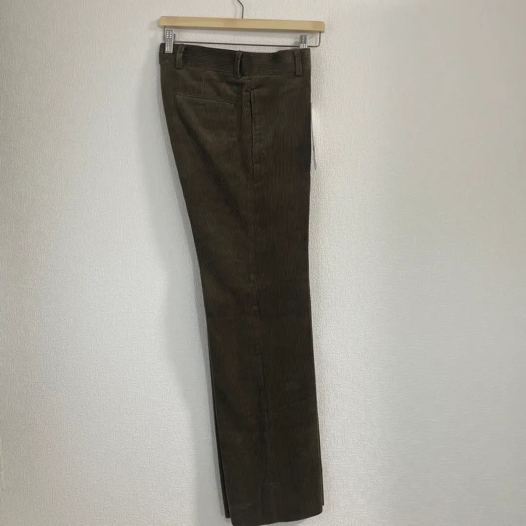 [New and unused] COMOLI Corduroy Piped Stem Pants Size 1