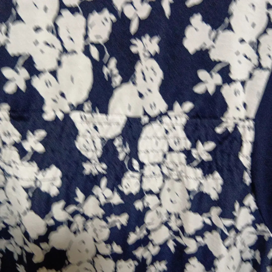 Navy/White Flower Print Short Sleeve Tunic M~L