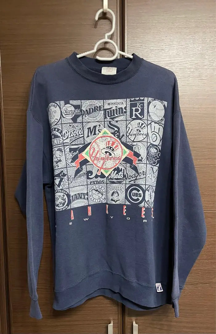 ★ Sensación natural de Fede de los 90 ◎ ★ [Talla L] Sudadera LOGO7 Yankees | ★90's 自然なフェード感◎★【Lサイズ】LOGO7 ヤンキース スウェット