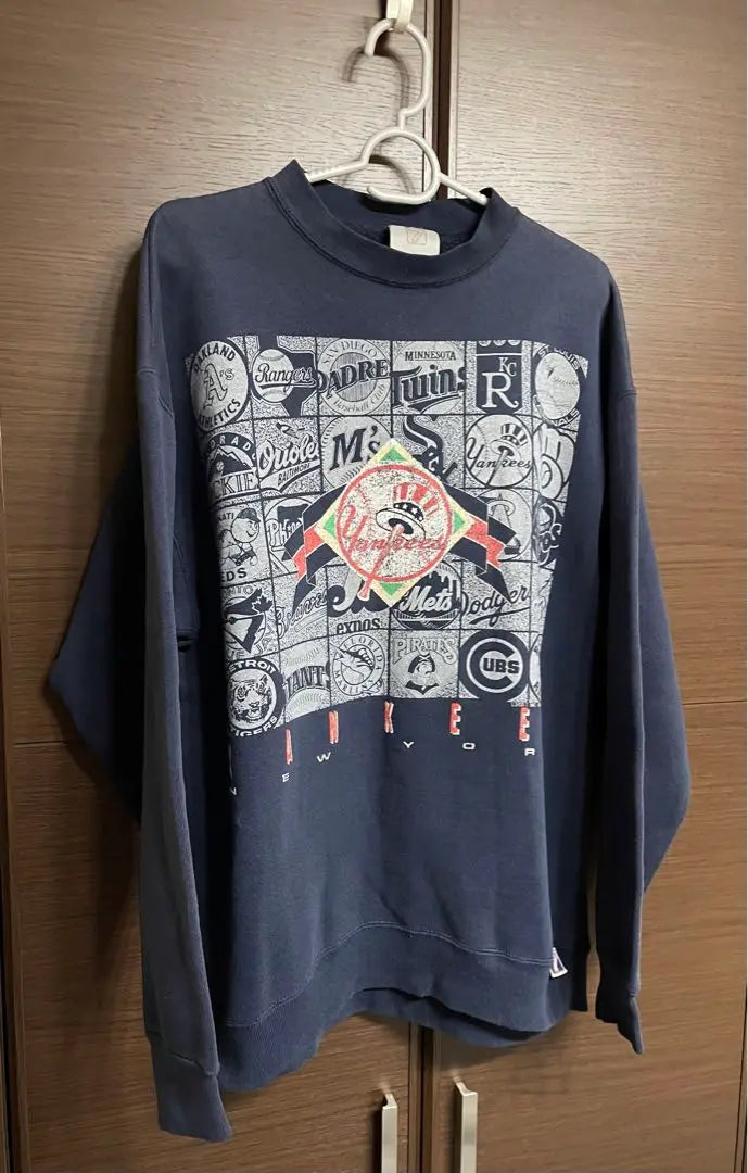 ★ Sensación natural de Fede de los 90 ◎ ★ [Talla L] Sudadera LOGO7 Yankees | ★90's 自然なフェード感◎★【Lサイズ】LOGO7 ヤンキース スウェット