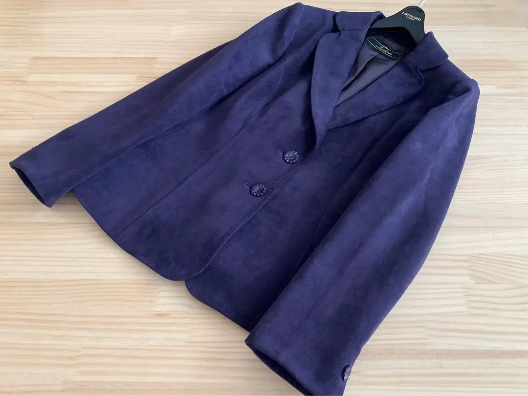 Beautiful condition Leilian Velvet Tailored Jacket Purple Purple