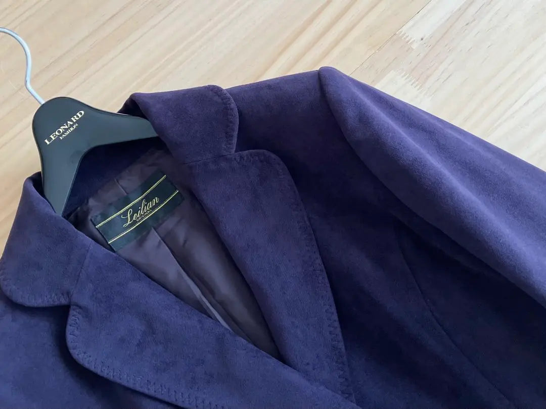 Beautiful condition Leilian Velvet Tailored Jacket Purple Purple