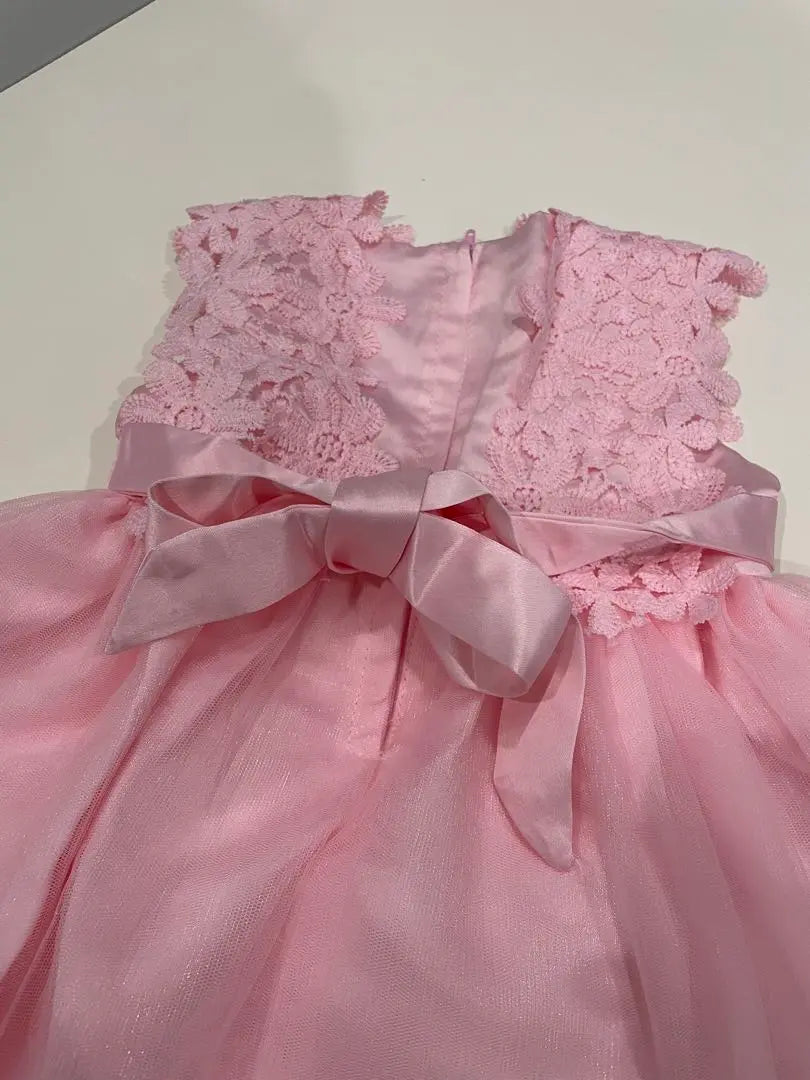 Vestido de bebé, rosa, estampado floral.