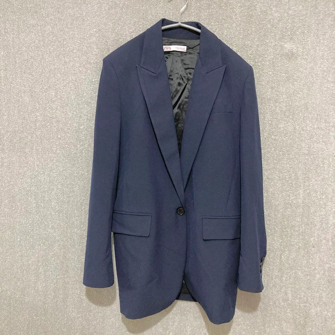 Good condition ✦ZARA tailored jacket XS (equivalent to M) Navy long length with lining