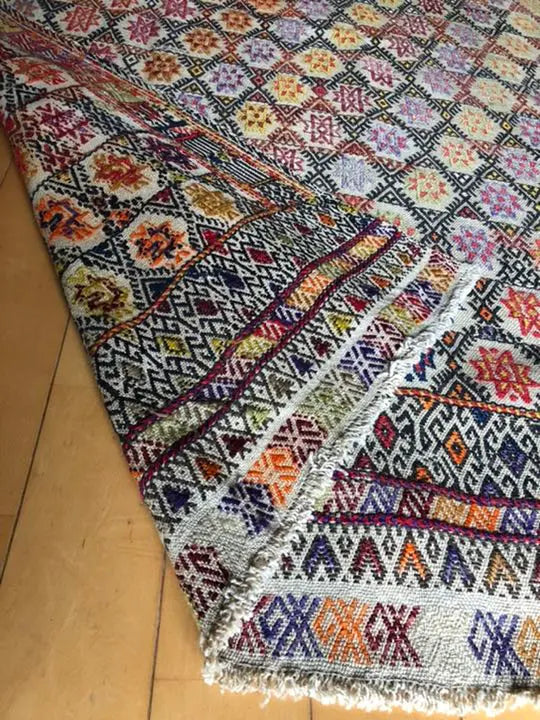 Old Kilim Konyaji Jim Rug