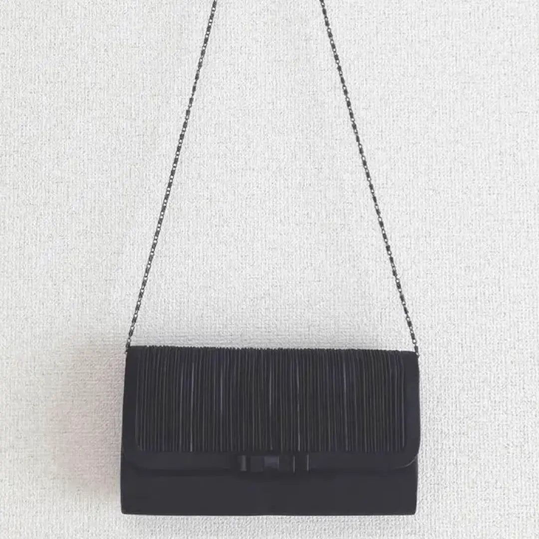 Black shoulder/clutch formal bag