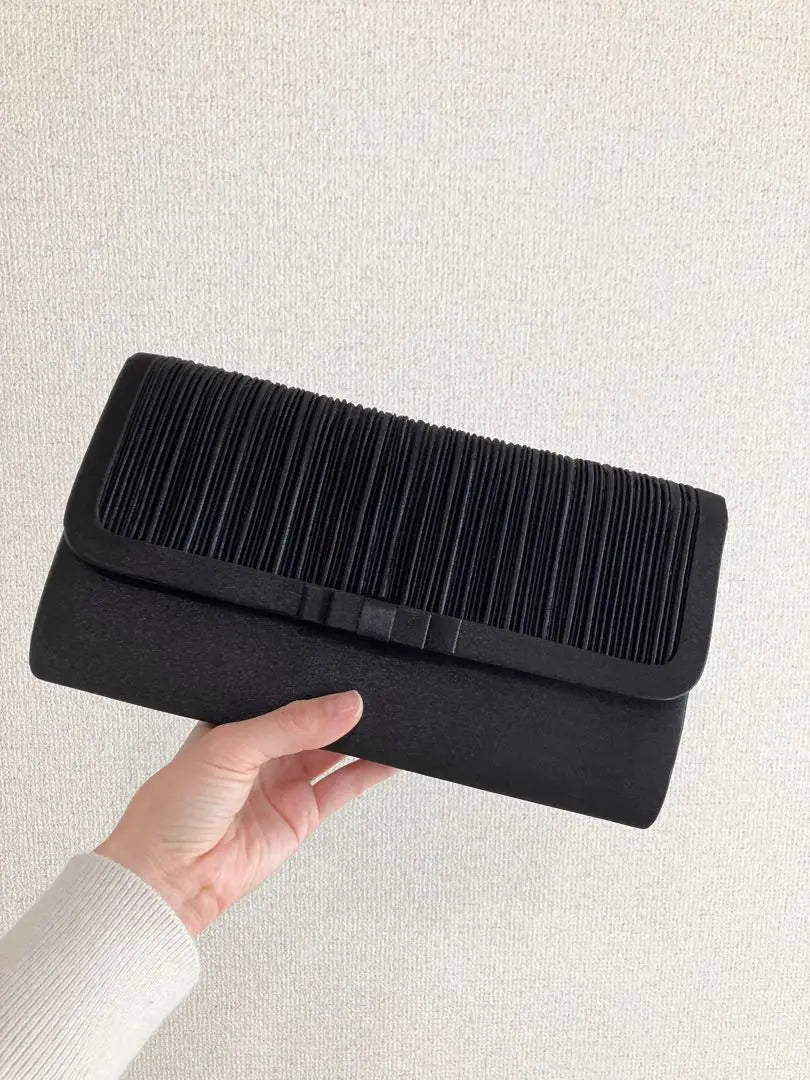 Black shoulder/clutch formal bag