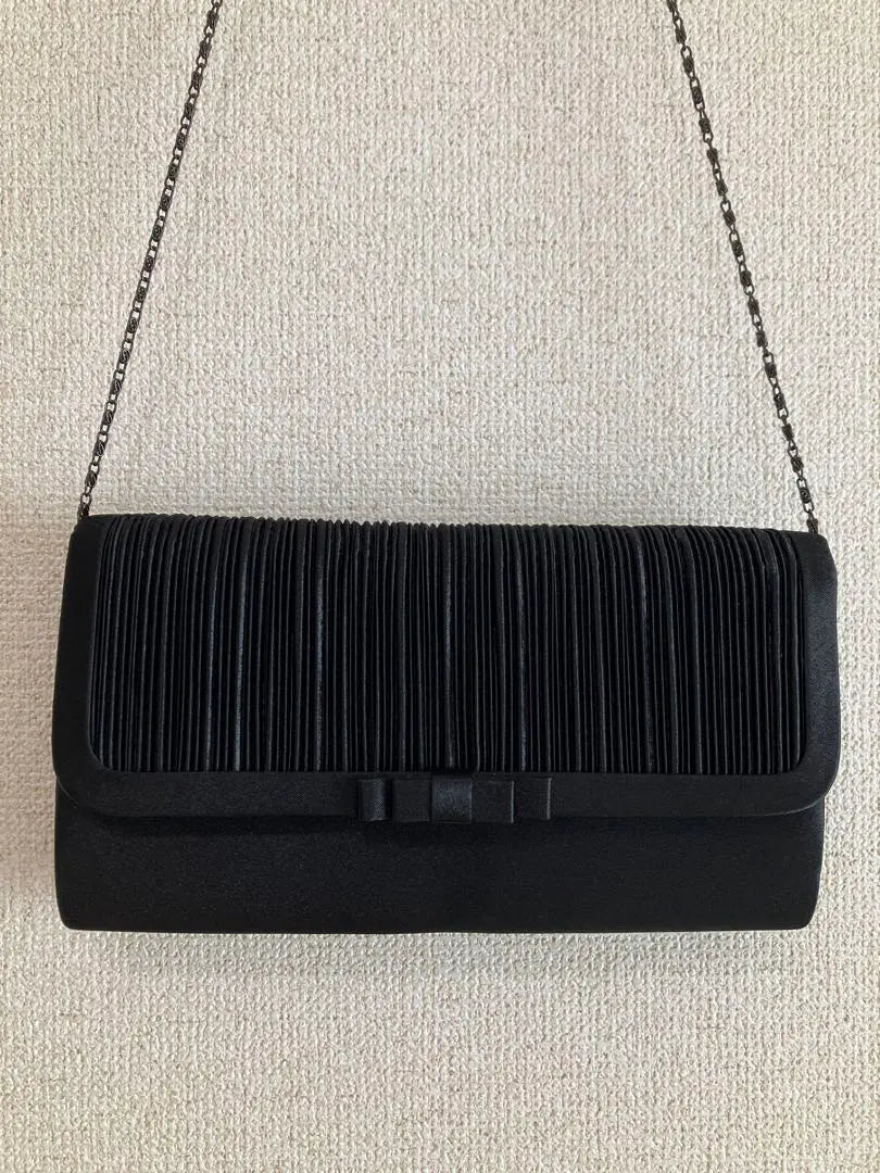 Black shoulder/clutch formal bag