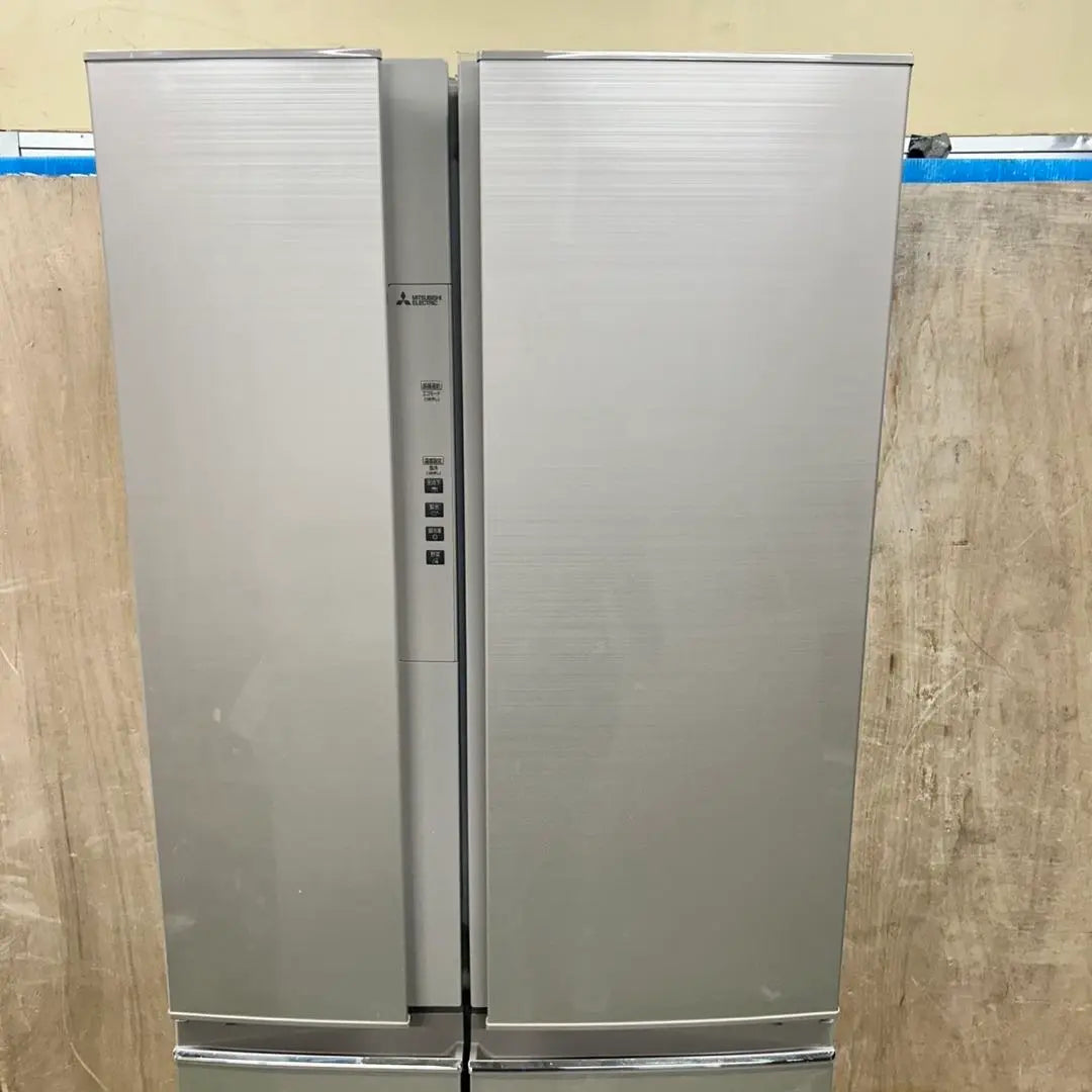 Refrigerador grande Mitsubishi 755 de 461 l con fabricación automática de hielo y puerta francesa para uso doméstico