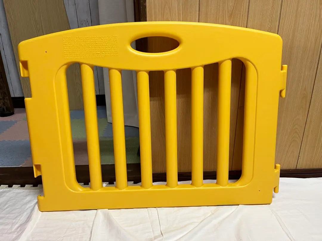 Japanese Childcare Kids Partition Fence Baby Gate Circle Super Beautiful Item