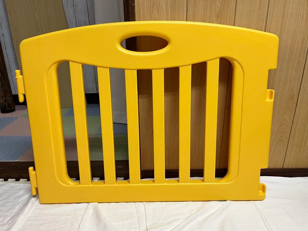 Japanese Childcare Kids Partition Fence Baby Gate Circle Super Beautiful Item