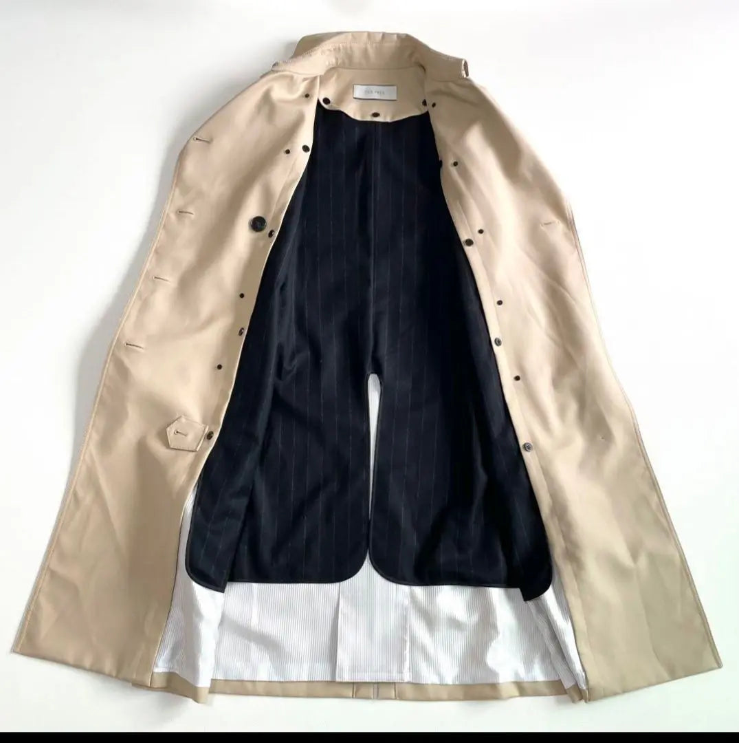 Size M DES PRES with liner Trench coat Beige