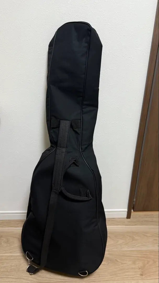 Yamaha Classical Guitar and Case Set