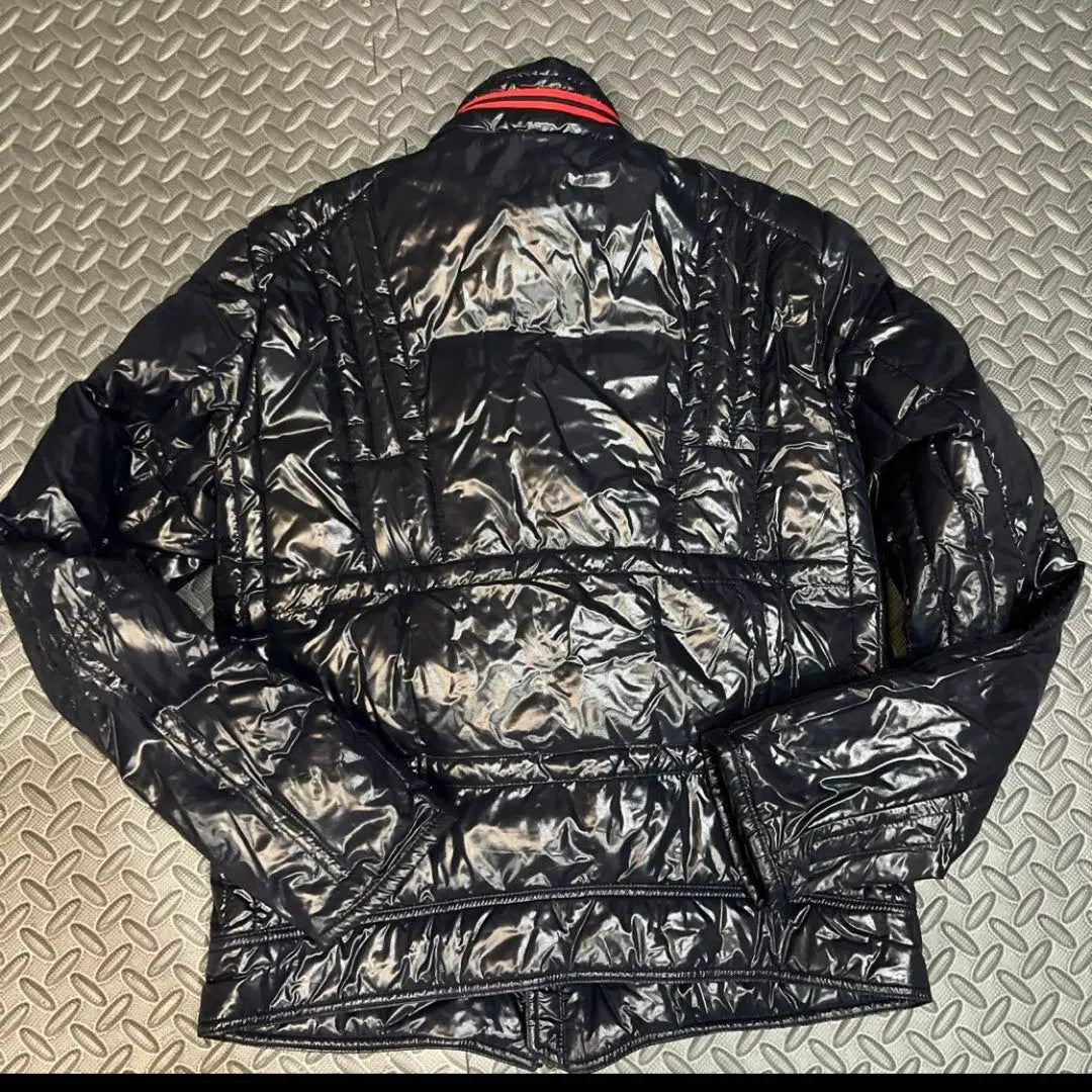 Artículo limitado Moncler Down Monesty | 限定品 モンクレール ダウン モネステ