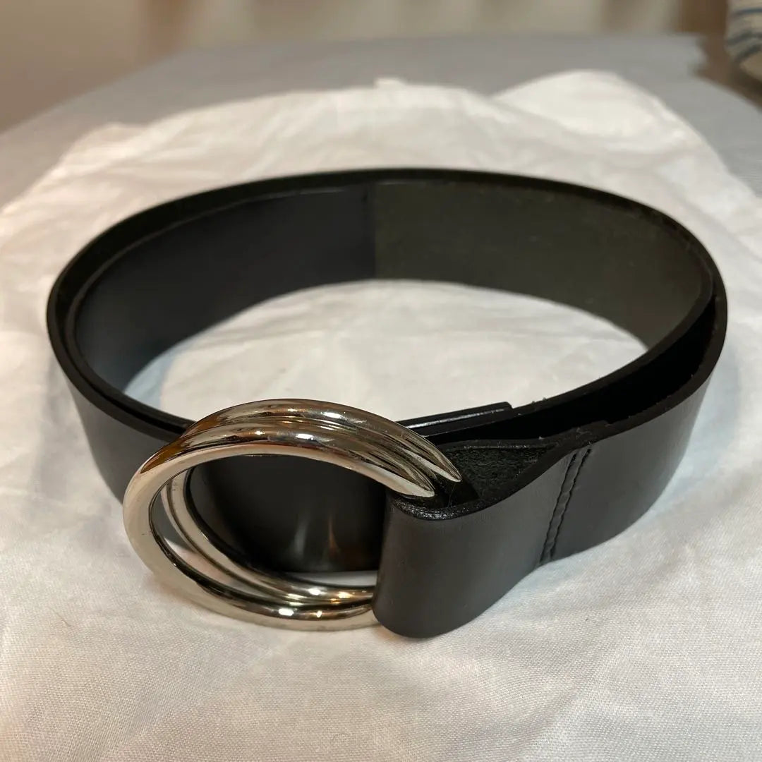 Leather ring buckle belt black