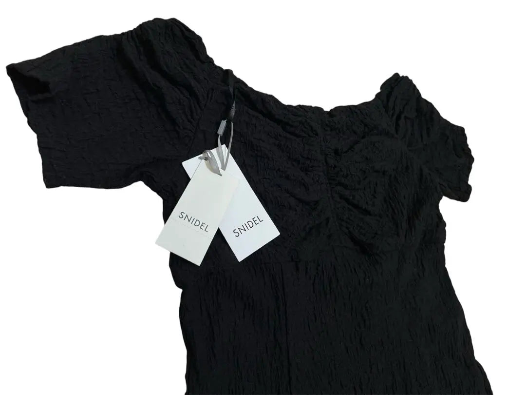 Brand new, unused tag included SNIDEL off-shoulder dress