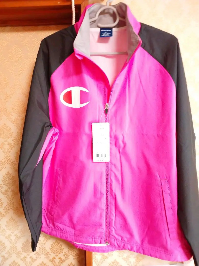 ☆New, price: 8,690 yen☆Champion/windbreaker/S size