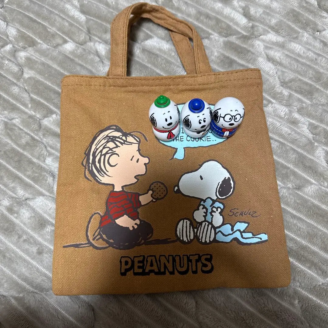 Bolso de mano de Snoopy de PEANUTS, figura