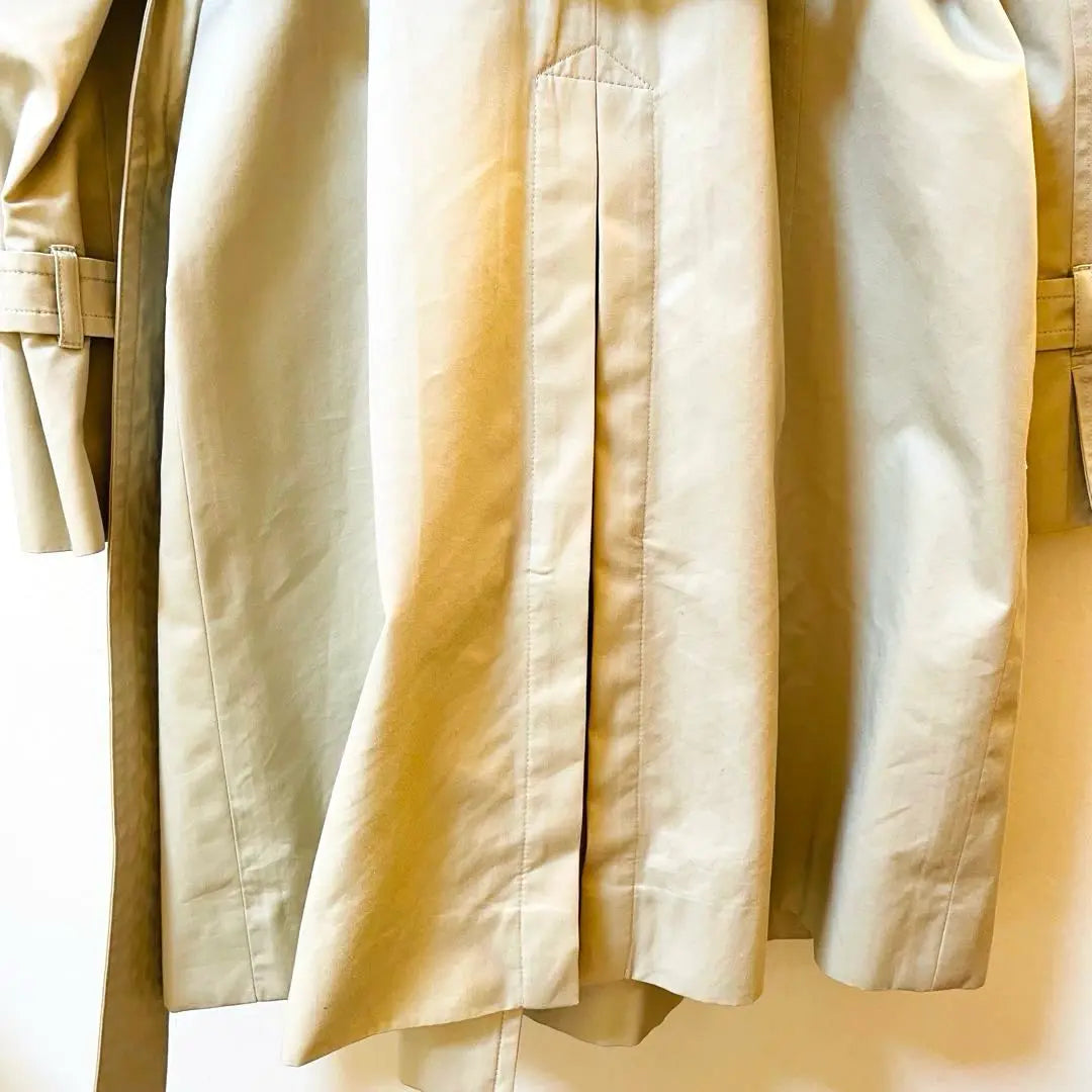 23 wards Trench coat, light beige belt, large size 40