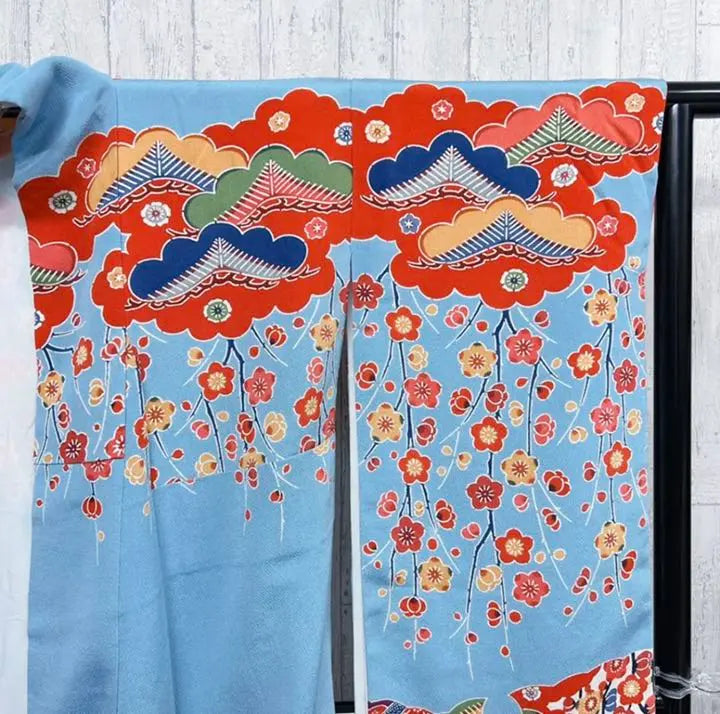 [Autenticidad garantizada] Kuriyama Yoshisaburo Kuriyama Bingata Furisode Teñido japonés Bingata Crepe Kimono azul claro Ceremonia de mayoría de edad