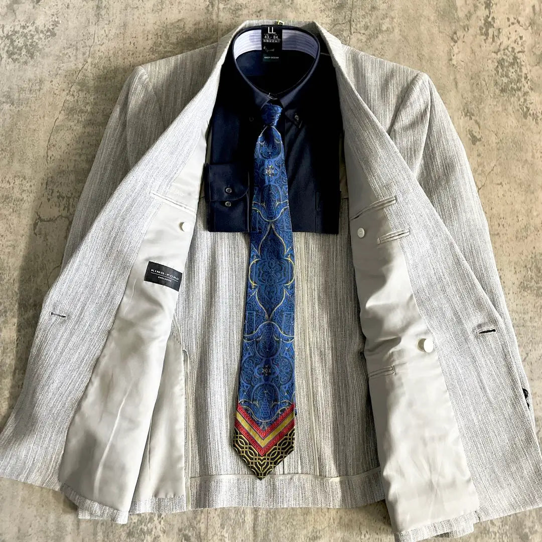 Supremely, finest marbled, white gray, VERSACE, double suit, XL