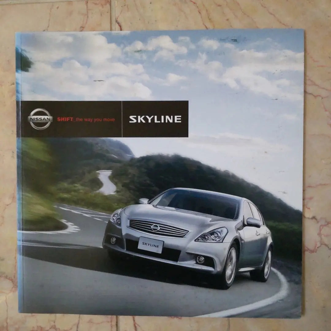 Nuevo sin usar, enero de 2010 Nissan Skyline | 新品未使用、2010年1月NISSAN スカイライン