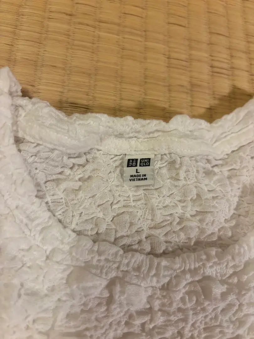 UNIQLO WOMEN Shirring T L size