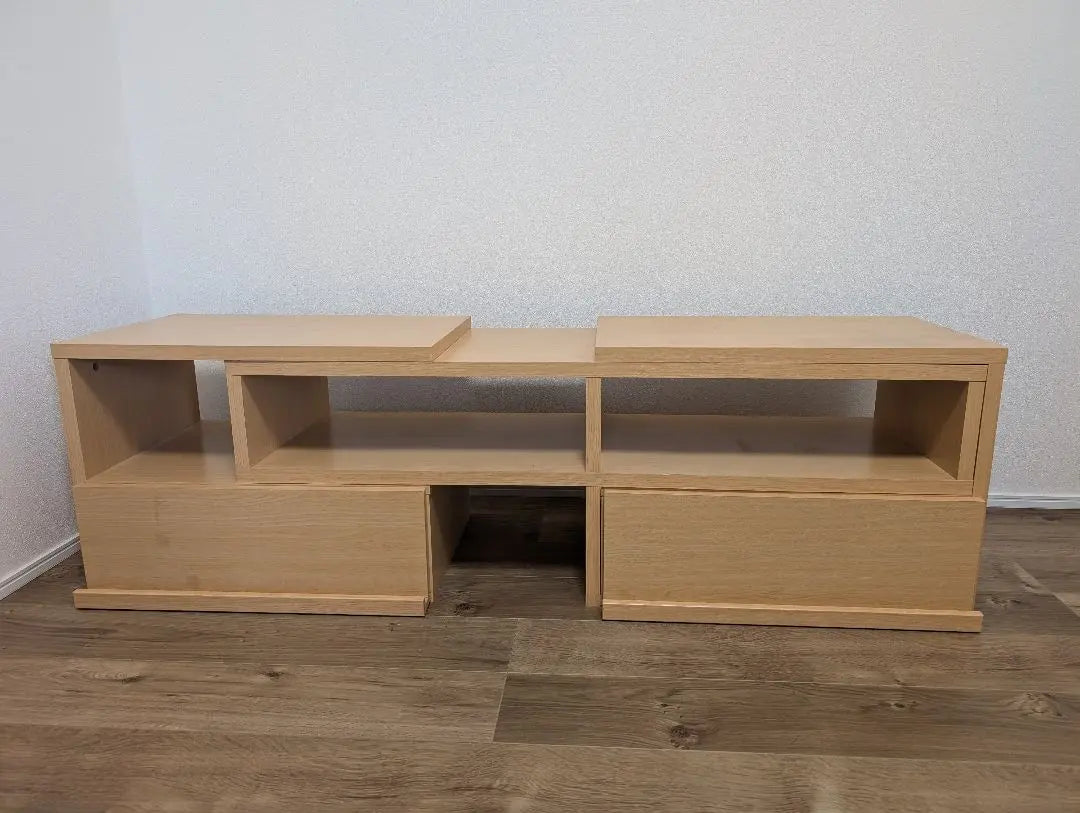 Stretchable TV stand TV board Natural Wooden with drawers