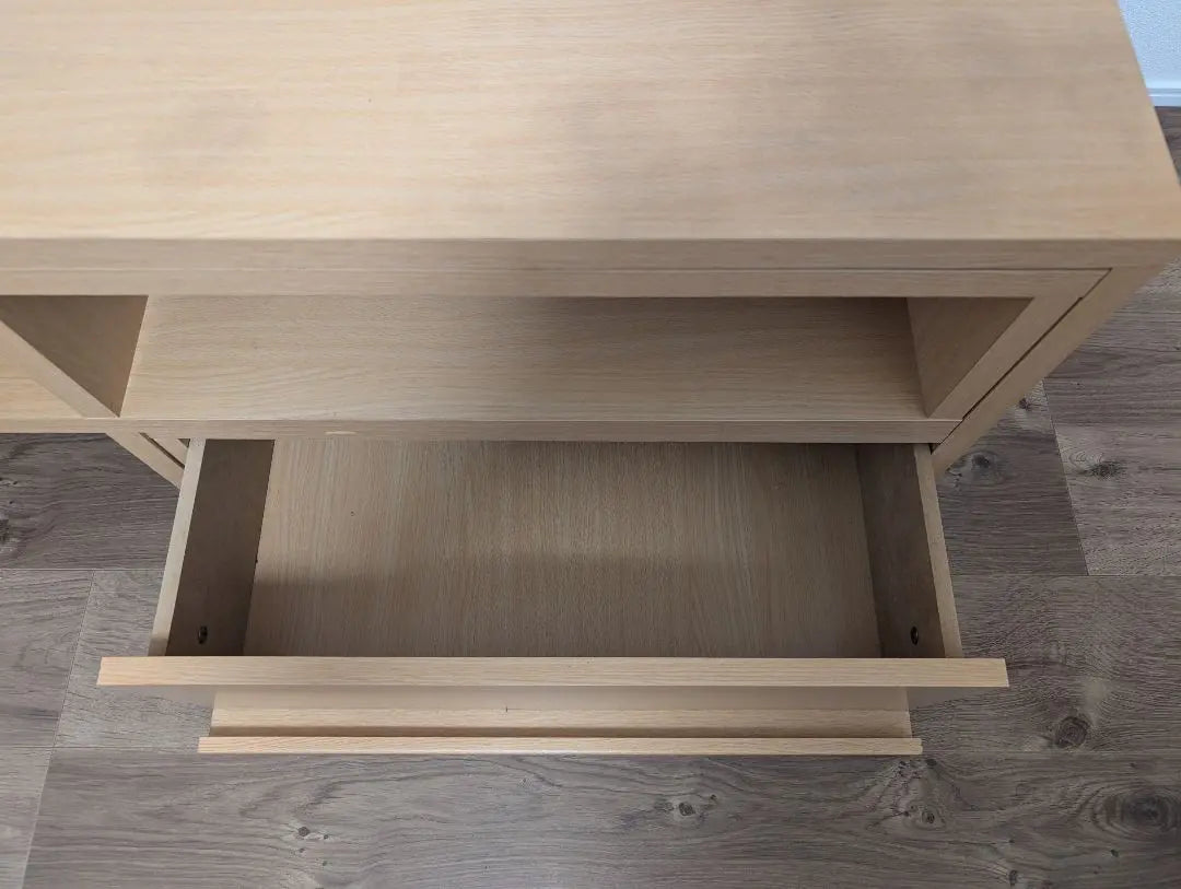 Stretchable TV stand TV board Natural Wooden with drawers