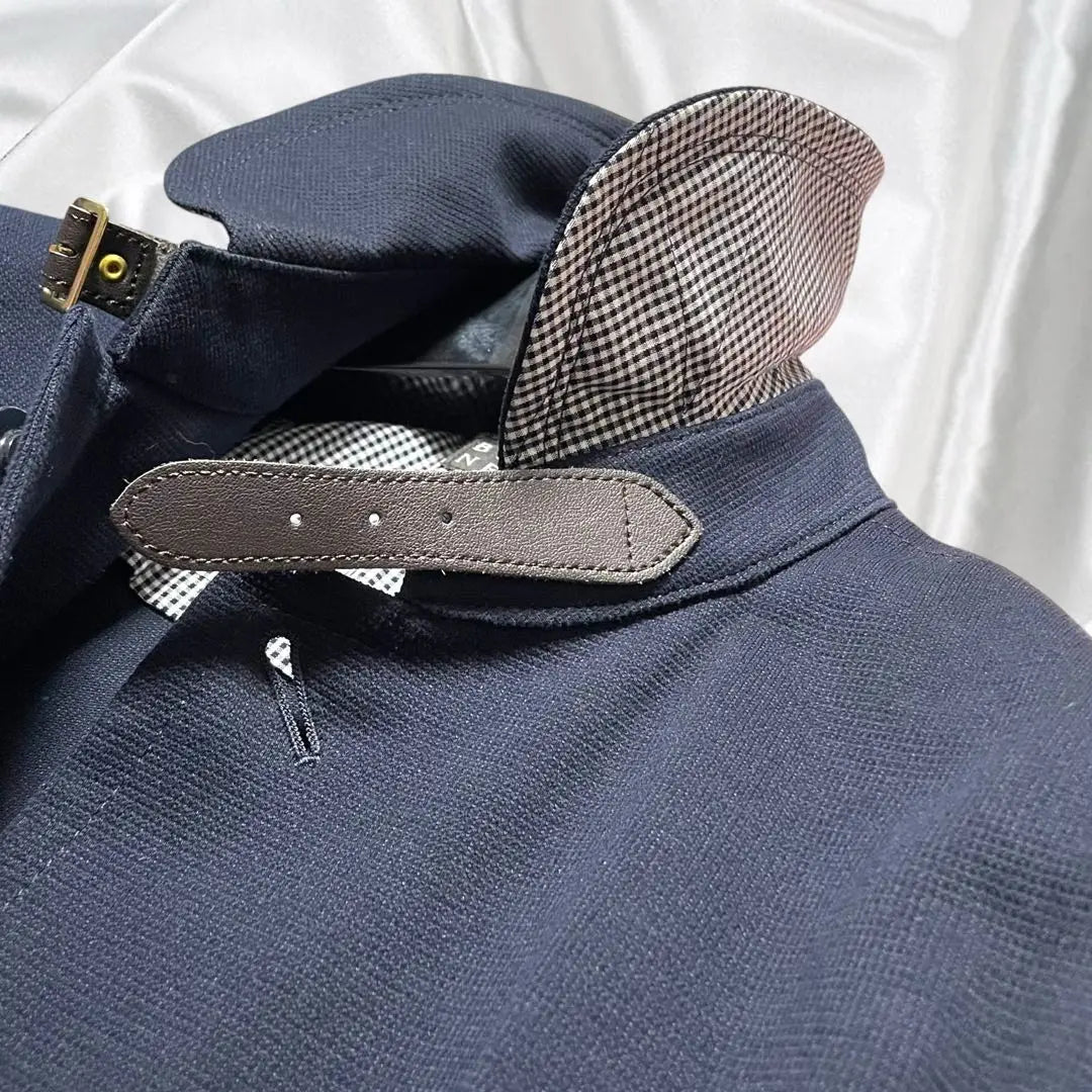 [BARNEYS NEWYORK] Beautiful Barneys Round Collar Jacket Navy