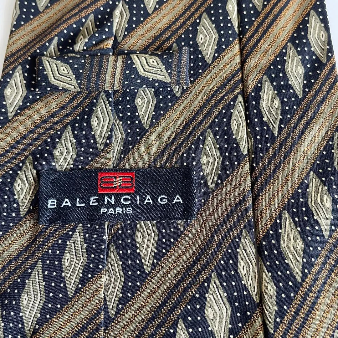 Balenciaga tie